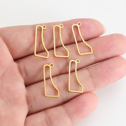 kkjoy 5Pcs Hollow Continents Maps of USA Pendant Charms for Jewelry Making and Crafting, Stainless Steel Mini Charm Craft Supplies Accessories for DIY Bracelet Necklace Earrings - color: Hollow Delaware Map - Gold