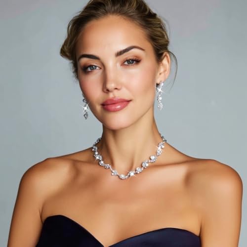 Bride Silver Necklace Earrings Set Crystal Bridal Wedding Jewelry Set Rhinestone Choker Necklace for Women and Brides - color: Silver