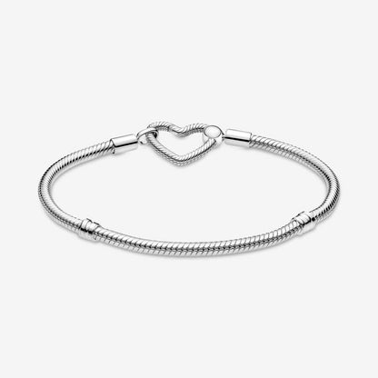 PANDORA Moments Heart Clasp Snake Chain Bracelet - Charm Bracelet for Women - Compatible Moments Charms - Gift for Her - Sterling Silver - With Gift Box