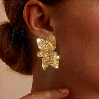 Chunky Gold Plated Flower Statement Drop Earrings for Women | Hypoallergenic 18K Gold Plated Textured Petal Wing, Large Statement Dangle Earrings for Wedding Party - color: Fan Shaped Petal