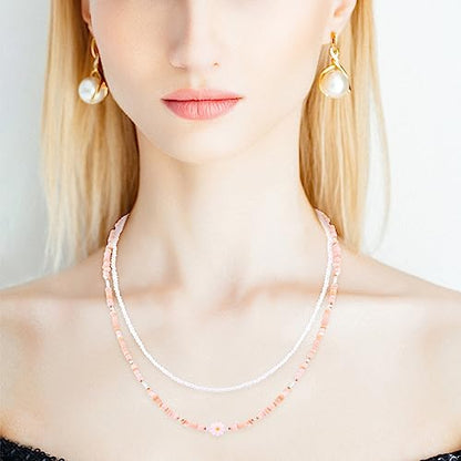 Layered Colorful Beaded Necklace for Women Bohemian Cute Seed Beads Choker Necklace with Dangle Glass Beads Pink Daisy Charm Adjustable Chain Handmade Boho Party Summer Y2K Jewelry Gift for Women