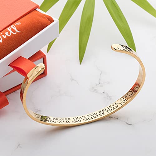 Carviell Bracelet - Gifts for Women – Inspirational, Friendships, Love, Mom, Daughters, Sisters, Christian, Graduations, Memorials & Wedding Gifts – 100+ Phrases – Stainless Steel, Gift Ready - color: CONFIDENCE Gift - You are Braver than you believe, sma