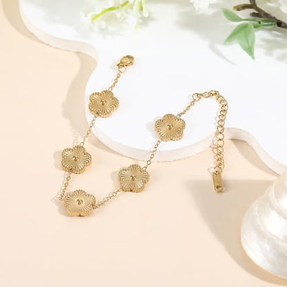 TICVSS Four Leaf Clover Bracelet for Women 18K Gold Plated Stainless Steel Lucky 4 Leaf Gold Link Bracelet Jewelry Gift for Women - color: Gold