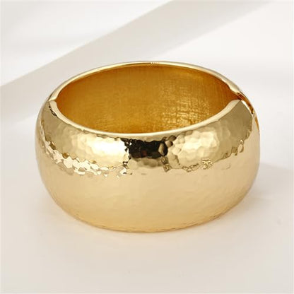 Hammered Wide Chunky Bangle Bracelets for Women Dainty Minimalist Cuff Wrist Open Bangles Statement Unique Exaggerate Trendy Jewelry Gift - color: Gold-tone