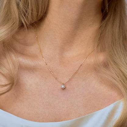 Pearl Necklaces for Women Trendy,Dainty Pearl Pendant Necklace | 14k Gold Plated Elegant Pearl Necklace,Simple Pearl Pendant,Dainty Gold Jewelry,Waterproof Summer Bridal Wedding Accessories - color: GOLD-16