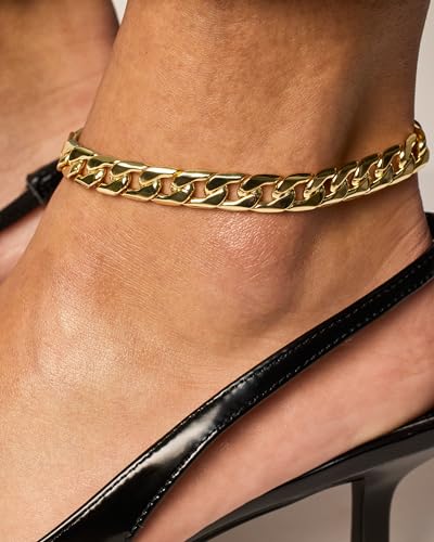 PAVOI 14K Gold Plated Chunky Curb Chain Anklet for Women | Lightweight Flat Curb Link Chain Anklets - color: Yellow Gold