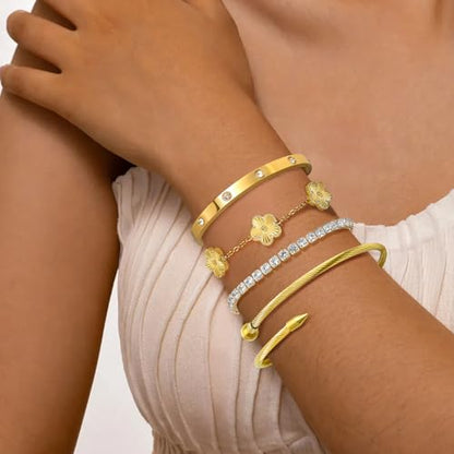MOINSPIRE Gold Bracelets for Women, 18K Gold Plated Tennis Nail Clover love Bangle Bracelets Set Non Tarnish, Stainless Steel Trendy Stackable Bracelet Fashion Jewelry Accessories Gifts for Christmas - color: A1-Gold
