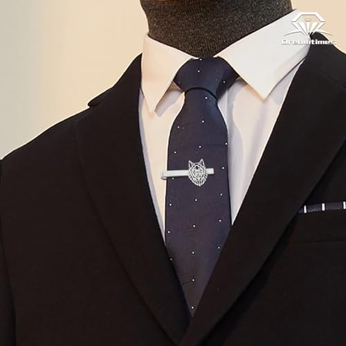 Dreamtimes Wolf Head Tie Clip Viking Wolf Tie Clips for Men Stainless Steel Stickpin Tie Clasp Nordic Jewelry Gifts - color: Silver