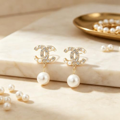 Drop Earrings, Gold-Tone Dangle Earrings with Sparkling Crystal & Imitation Pearl Embellishments, Elegant Metal Drop Ear Jewelry for Women, Classic Stylish Accessory for Daily Wear, Party, Wedding & Gift