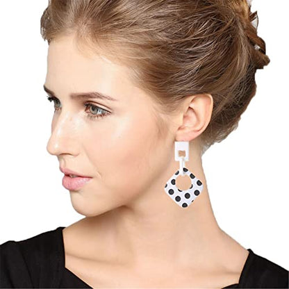 ONLYJUMP Exaggerated Geometry Earrings Acrylic Round Square Triangle Heart Dangle Earrings for Women Multilayer Bohemia Earrings Classic Retro Minimalist Earrings Statement Jewelry - color: White A