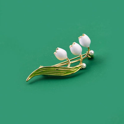 Flower Brooch for Women Rhinestone Pearl Zirconia Flower Lapel Pin Birthday Holiday Gift for Mother Wife Girlfriend - color: 08 Lily of the Valley-1