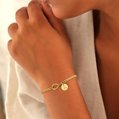 Turandoss 14K Gold Plated Initial A-Z Bracelets for Women Teen Girls Gifts | Dainty Love Knot Letter A-Z Initial Bracelet, Bracelet for Women Trendy, Gifts for Mom Wife Lover Friends Bridesmaid Couple - color: O