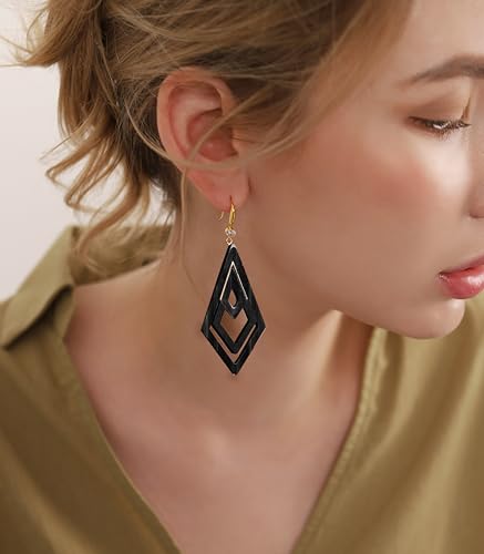 Ozel - Natural Wooden Acrylic Boho Drop Dangle Earrings for Women - Geometric Statement Jewellery - Brown, Black, Magent Red, Olive Green, White beige - color: Diamond_Black