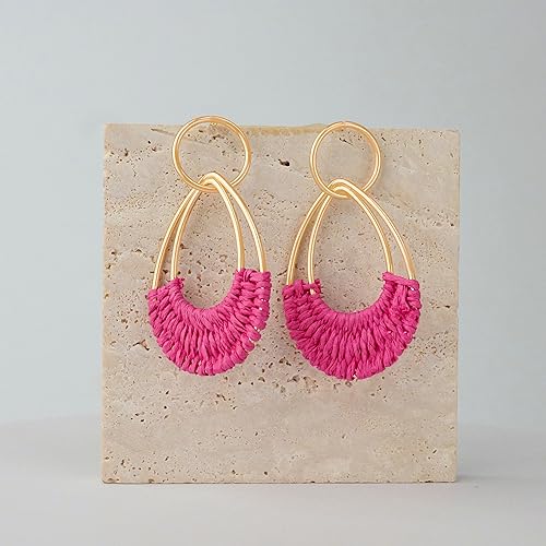 Raffia Hoop Earrings for Women Fun Boho Summer Beach Earrings Lightweight Handmade Straw Wicker Rattan Dangle Earrings Statement Geometric Round Drop Earrings - color: Hot Pink - Teardrop