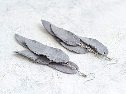 Leather Feather Earrings, Suede layered earrings, boho wedding jewelry, summer earrings, gift for her, dangle earrings - color: grey