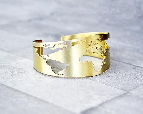 World Map Bracelet, Travel Bracelet, Cuff Bracelet, Globe Bracelet, Traveler Gift