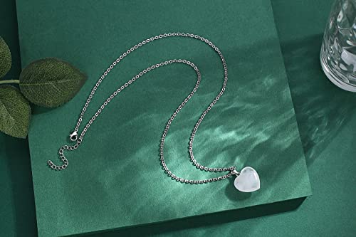 QINJIEJIE Clear Crystal Necklace Healing Crystals Necklaces Heart Pendants | Clear Quartz Crystals Necklace for Women Heart Love Real Crystal Reiki Energy for Women Mothers Day Gift Christmas - color: White - Clear Crystal