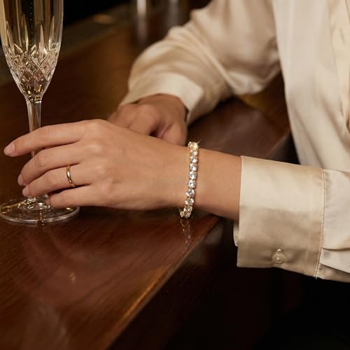 TOPGRILLZ Tennis Bracelets for Women Men, 1 Row 5 mm Cubic Zirconia Bracelet, Iced out Reverse-Set Stone, Box Clasp Anniversary Fashion Jewelry 7-8 Inches - color: Silver Clear