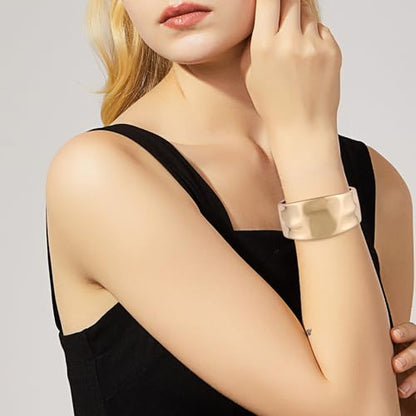 HZMAN Chunky Gold Cuff Bracelets for Women Thick Wide Bangle Bracelet Hammered Open Hinge Wrist Cuff Bracelet Jewelry Gift - color: 01.Hammered Gold