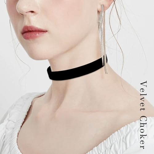 Ronglry 3pcs Black Choker Necklace for Women Black Velvet Choker Set Layered Black Choker Necklaces Classic Chokers for Women Adjustable Gothic Lace Black Collar Necklace for Party Cosplay Christmas Birthday Jewelry Gifts - color: 3pcs black
