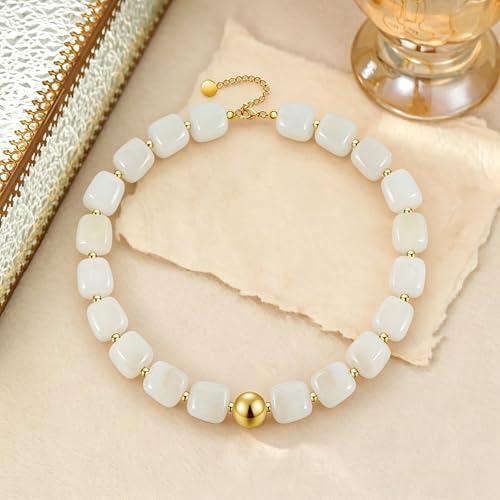 VIBILIA Boho Beaded Chunky Statement Necklace for Women Y2K Summer Jewelry | Boho Handmade Large Resin Bead Strand, Trendy Statement Summer Vacation Holiday Jewelry - color: Square-White