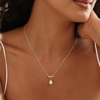 Pearl Necklaces for Women,Dainty Gold Pendant Necklaces Waterproof Jewelry | 14K Gold Plated Pearl Necklaces,Dainty Elegant Wedding Necklace,Small Cute Adjustable Minimalist Necklace,Non Tarnish Jewelry - color: GOLD-5