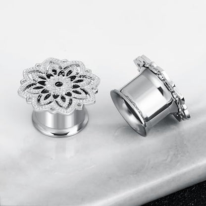 Tunnels Gauges, 2PCS Stainless Steel Tunnel Set Hollow Flower Single Flared Ear Gauges Flesh Tunnel Plugs 4G - 3/4 inch Ear Piercing Jewelry - size: 0G(8mm)