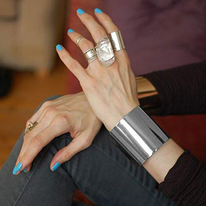 RIOSO 4 Pcs Cuff Bangle Bracelet for Women Open Wide Wire Bracelets Wrist Cuff Wrap Bracelet - color: Silver