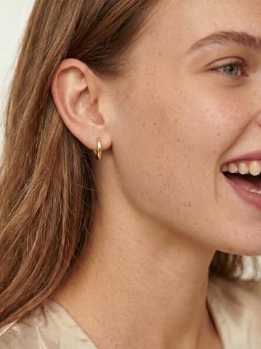 925 Sterling Silver Huggie Hoop Earrings, Small Silver Hoop Earrings for Women Hypoallergenic Huggie Lightweight Small Hoops Earring Cartilage Sleeper Earrings 6/8/10/12/14/16/18/20mm - color: Gold, size: 12MM