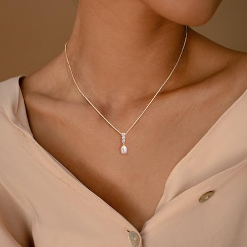 Pearl Necklaces for Women Trendy,14k Gold Plated Pearl Pendant Necklace Dainty Wedding Necklace Small Cute Gold Choker Necklace for Women Non Tarnish Gold Prom Jewelry Fashion Bridesmaids Gifts - color: Dangle necklace