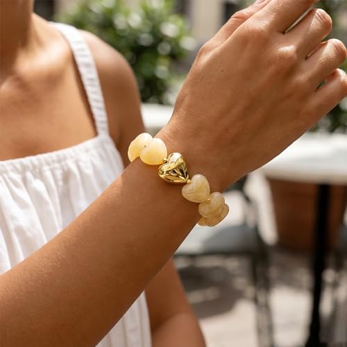 WOWORAMA Chunky Beaded Bracelets for Women Colorful Large Square Beads Bracelet Boho Acrylic Resin Stretch Bracelets Statement Chunky Bracelet Summer Jewelry - color: Heart-Beige