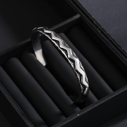 Navajo-Style Geometric Cuff Bracelet, Stainless Steel Western Southwestern Tribal Open Bangle for Men Women, Vintage Oxidized Statement Jewelry