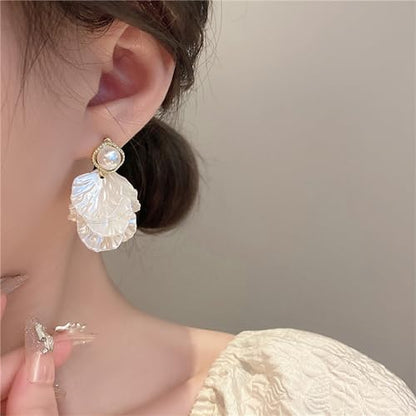 Seashell Pearl Stud Earrings for Women Ocean Sea Theme Sweet Double Layer Acrylic Shell Lightweight Dangle Drop Earrings for Summer Beach Holiday Halloween Party Jewelry Accessories - color: Gold