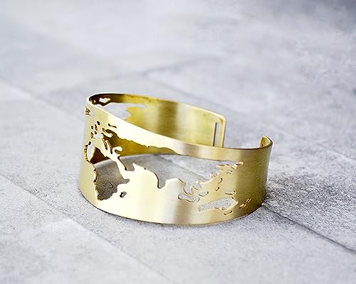 World Map Bracelet, Travel Bracelet, Cuff Bracelet, Globe Bracelet, Traveler Gift