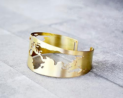 World Map Bracelet, Travel Bracelet, Cuff Bracelet, Globe Bracelet, Traveler Gift