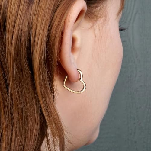 LLWOM Gold Huggie Earrings for Women-14k Gold/Silver/Rose/Black Plated Heart Hoop Earrings Hypoallergenic Lightweight Hoops Gifts - style: CZ Heart
