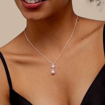 Pearl Necklaces for Women Trendy,14k Gold Plated Pearl Pendant Necklace Dainty Wedding Necklace Small Cute Gold Choker Necklace for Women Non Tarnish Gold Prom Jewelry Fashion Bridesmaids Gifts - color: silver flower