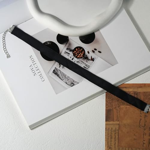 Black Choker Necklace Set Velvet Lace Choker Daisy Gothic Punk Classic Choker - color: 1pcs black velvet choker