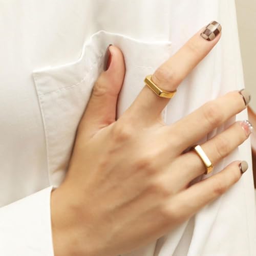 MYNENEY Stainless Steel Square Shape Signet for Men Statement Ring - color: Geometrical Gold