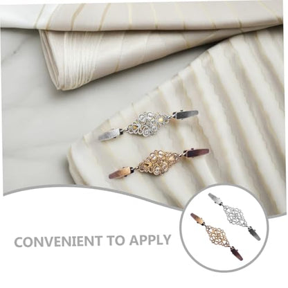 2pcs Vintage Sweater Clips and Dress Collar Brooches, Silver and Antique Bronze Metal Shawl Clips for Women’s Cardigan, Shirt, and Scarf Fastening Accessories