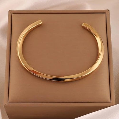 Stainless Steel Glossy Geometric Twist Open Bracelet for Men Women Fashion Casual Holiday Party Jewelry - color: golden