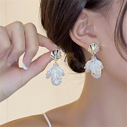 Seashell Pearl Stud Earrings for Women Ocean Sea Theme Sweet Double Layer Acrylic Shell Lightweight Dangle Drop Earrings for Summer Beach Holiday Halloween Party Jewelry Accessories - color: Gold seashell earrings