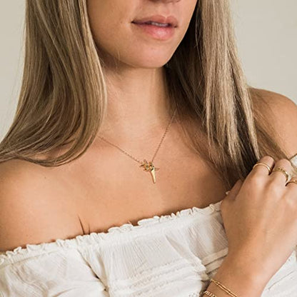 MTMY Gold Moon Pendant Necklace for Women,14K Gold Plated Dainty Chain Crescent Moon Sun Star Necklace Jewelry - style: shining star