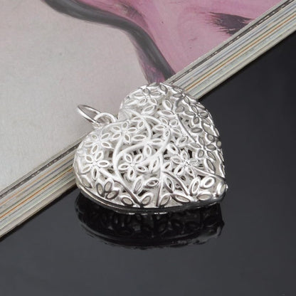 Silver Heart-shaped Pendant Necklace with Hollowed Out Flower Pattern Pendant Women's Wedding Party Jewelry Gift