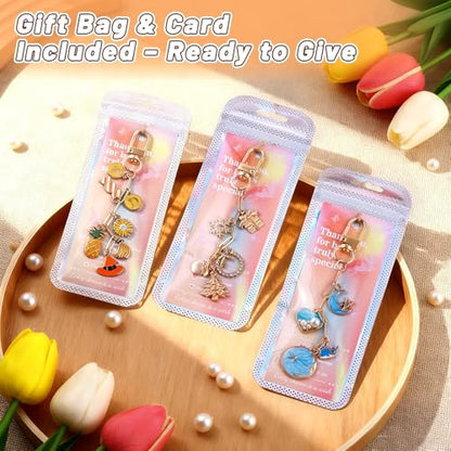 Wurosi 50Set Paperclip Keychain Making Kit with Gift Bags & Thank You Cards | Includes Keychain Clips, Extender Chains and Packaging Supplies, Perfect DIY Purse Handbag Key Chain Accessories Gift - color: 50 Set Gold Keychain Kit