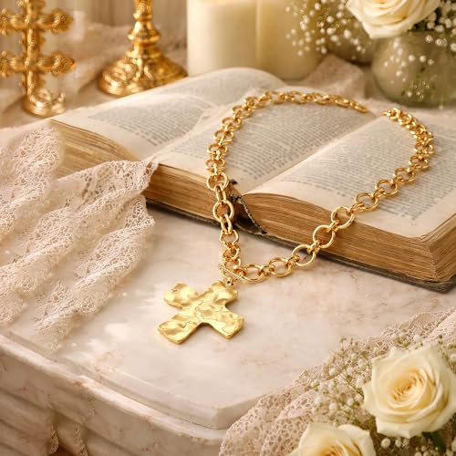Carffordo Gold Cross Necklaces for Women, Chunky 14K Gold Plated Necklace | Statement Cross Pendant Necklace with Toggle Clasp, Hypoallergenic Waterproof Bold Chain, Trendy Charm Jewelry Gift for Her - color: dainty gold cross