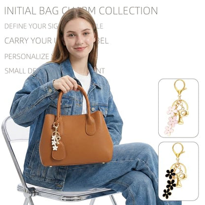 Floral Series Initial Bag Charm, Cute Flower & Bubble Letter Purse Charms, Keychain Accessories Gift for Women - color: White Flower, style: P
