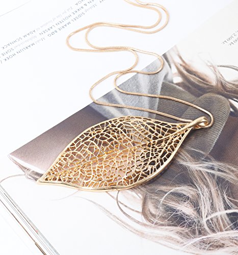 NLCAC Filigree Leaf Pedant Necklace Snake Chain Gorgeous Hollow Leaf Necklace for Women - color: Gold Tone