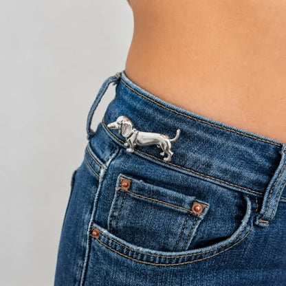 Silver Dog Brooch Alloy Dachshund Pin Vintage Textured Animal Lapel Brooch for Coat Scarf Bag Fashion Jewelry