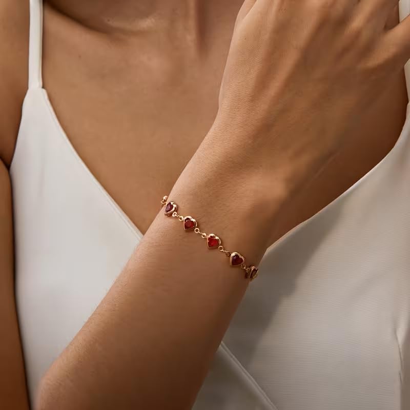 1pc Heart Shape Bracelet With Colorful Rhinestone Beads,Small And Fresh Style(No Box) Valentines,Mother's Day,Gift - color: Gold-Red, size: One Size